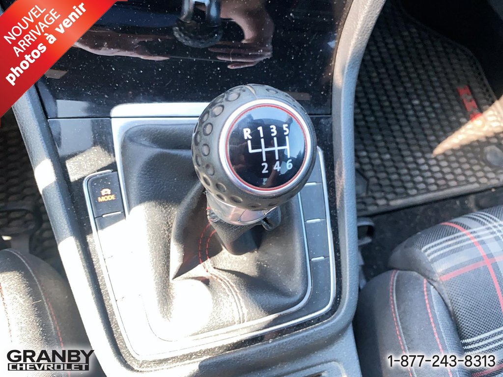 2018 Volkswagen Golf GTI Autobahn in Granby, Quebec - 13 - w1024h768px
