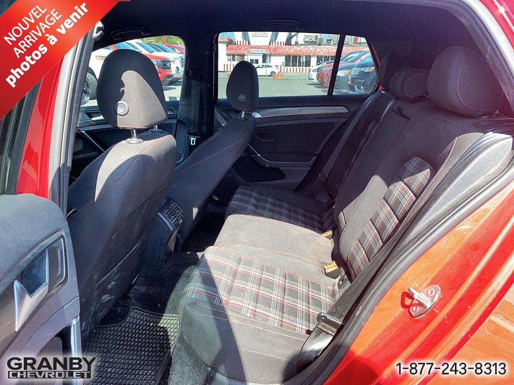 2018 Volkswagen Golf GTI Autobahn in Granby, Quebec - 7 - w1024h768px