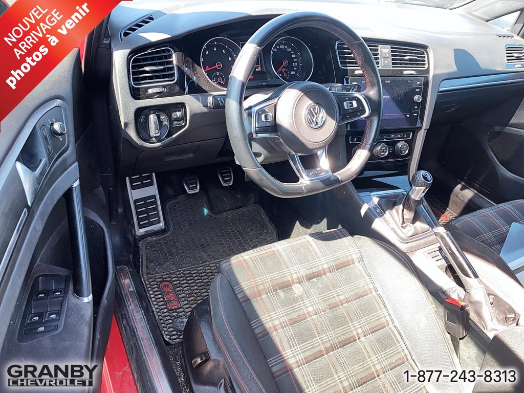 2018 Volkswagen Golf GTI Autobahn in Granby, Quebec - 8 - w1024h768px