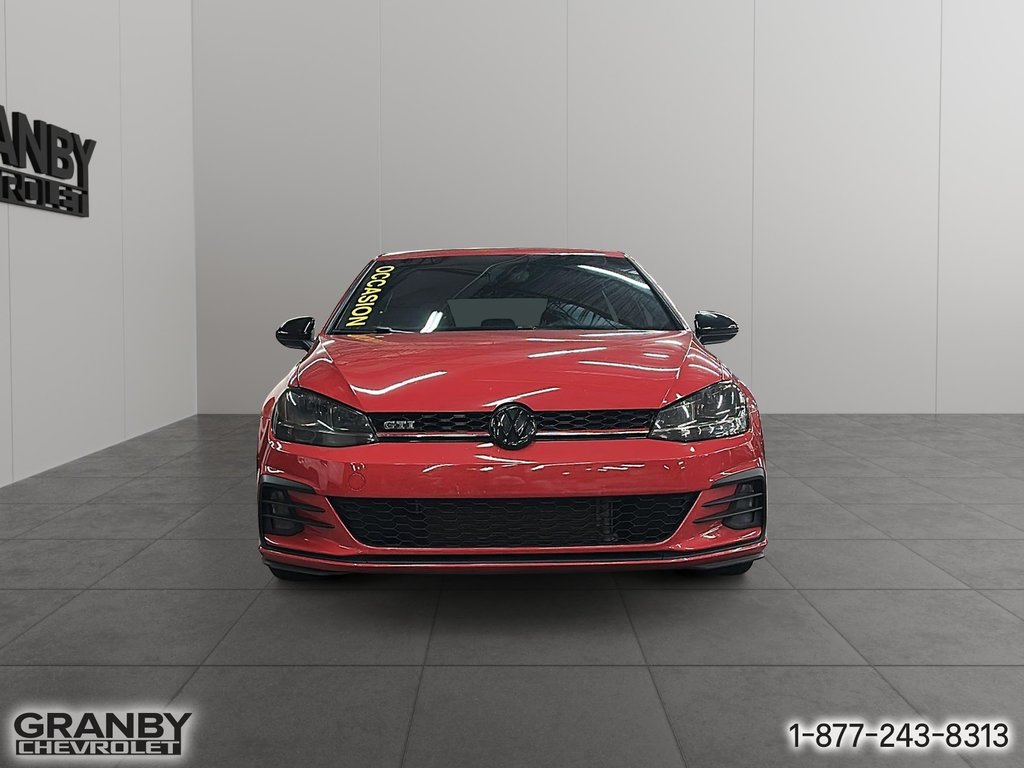 2018 Volkswagen Golf GTI in Granby, Quebec - 2 - w1024h768px
