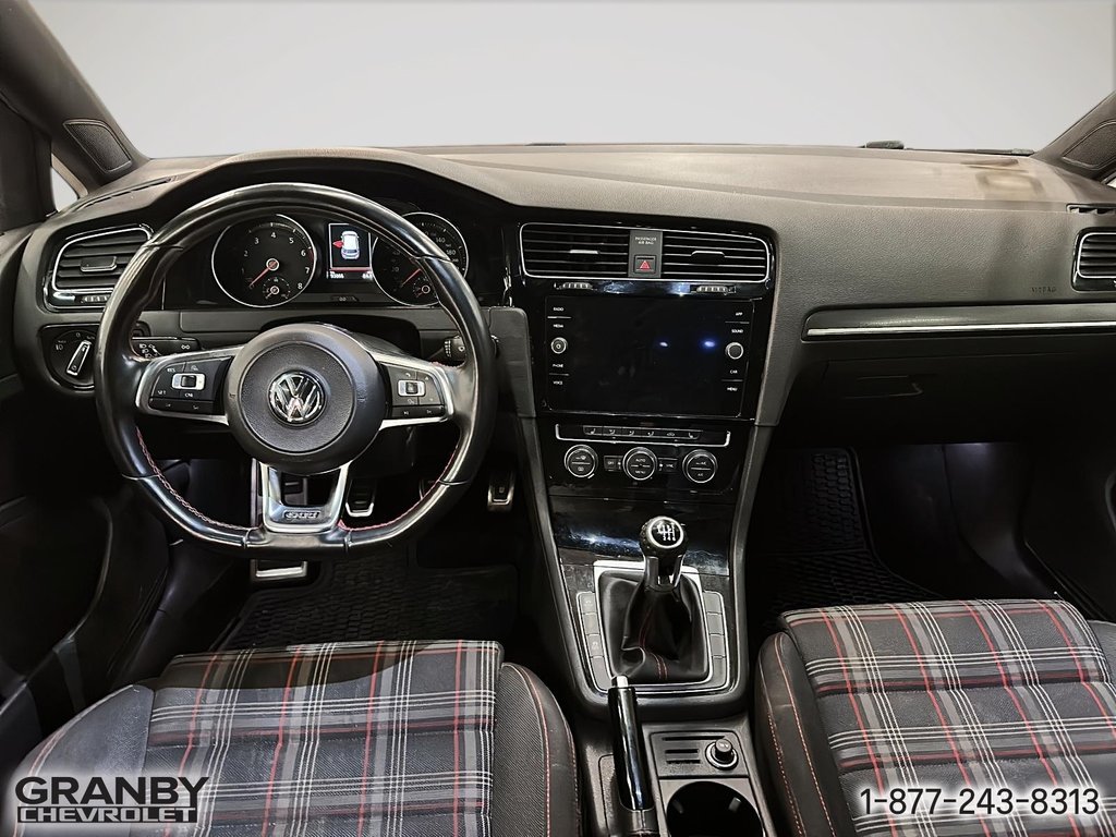 2018 Volkswagen Golf GTI in Granby, Quebec - 13 - w1024h768px