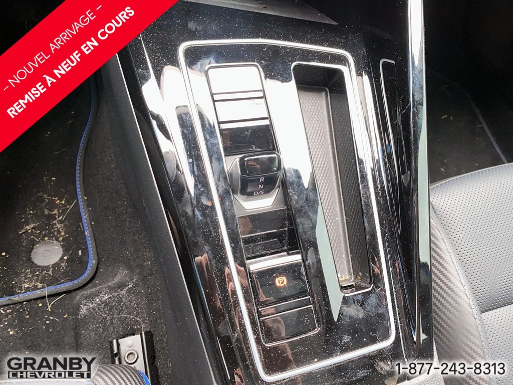 Volkswagen Golf R  2025 à Granby, Québec - 14 - w1024h768px