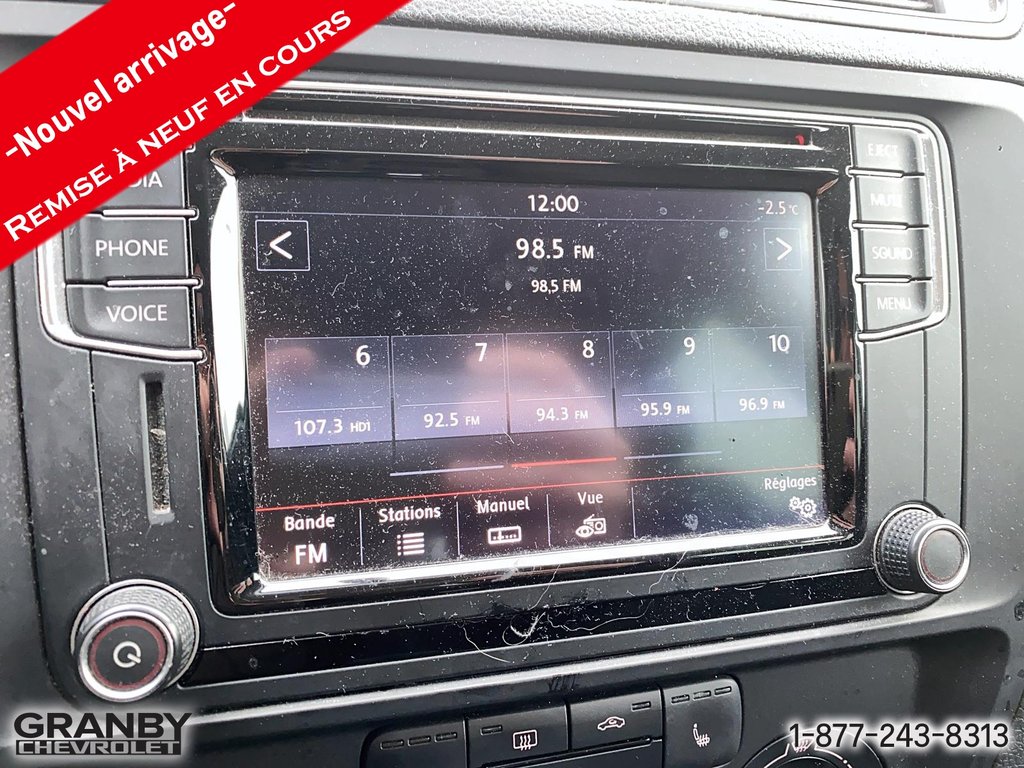 Volkswagen Jetta Sedan Trendline+ automatique vendu telquel sans garantie 2017 à Granby, Québec - 13 - w1024h768px