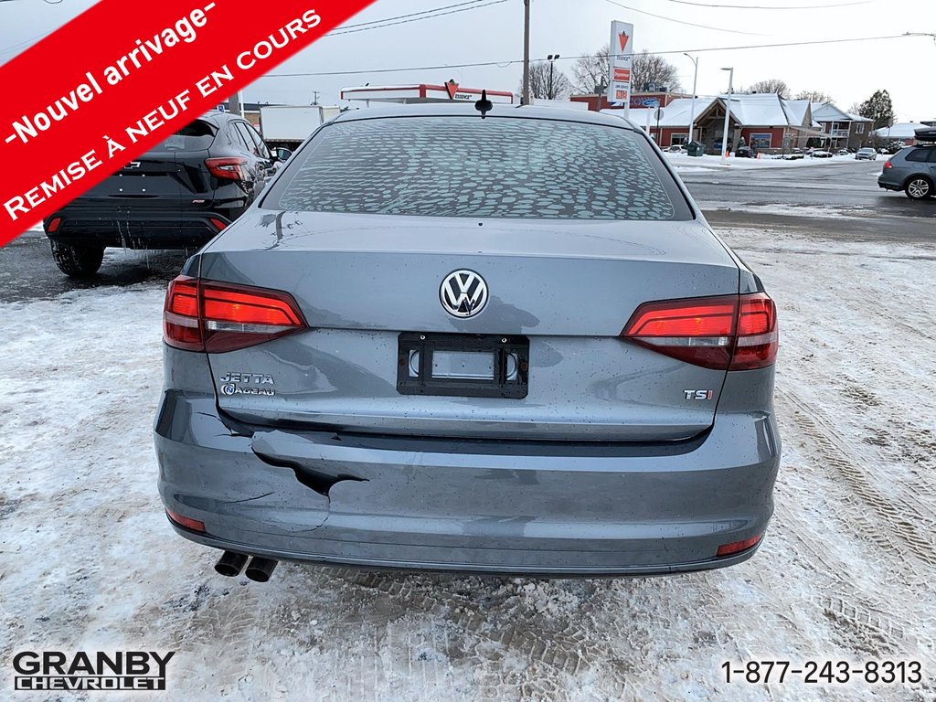 2017 Volkswagen Jetta Sedan in Granby, Quebec - 6 - w1024h768px