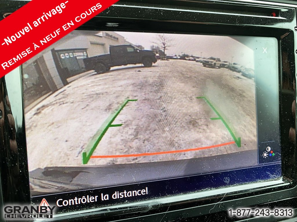 2017 Volkswagen Jetta Sedan in Granby, Quebec - 16 - w1024h768px