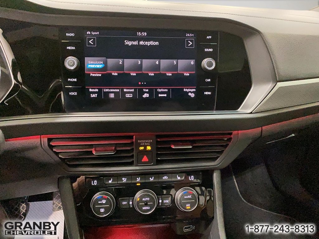 2019 Volkswagen Jetta Highline manuelle in Granby, Quebec - 19 - w1024h768px
