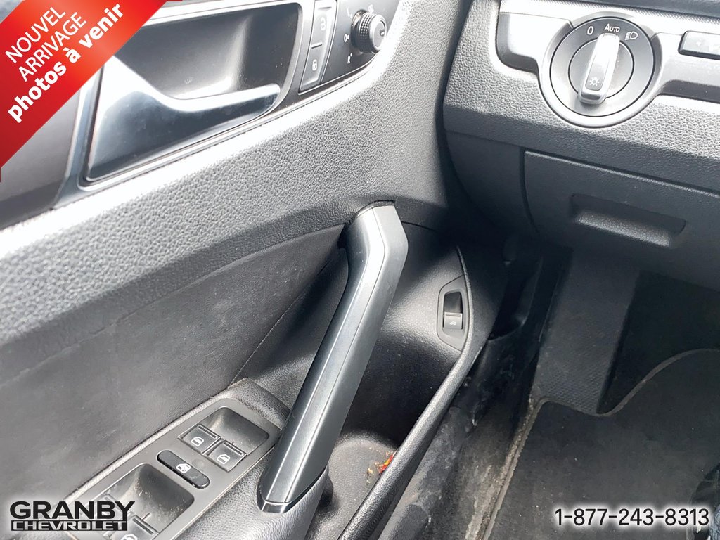 2016 Volkswagen Passat in Granby, Quebec - 7 - w1024h768px