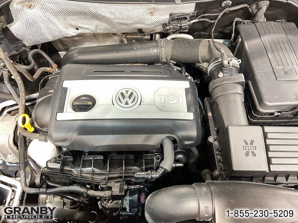 2014 Volkswagen Tiguan in Granby, Quebec - 8 - w1024h768px