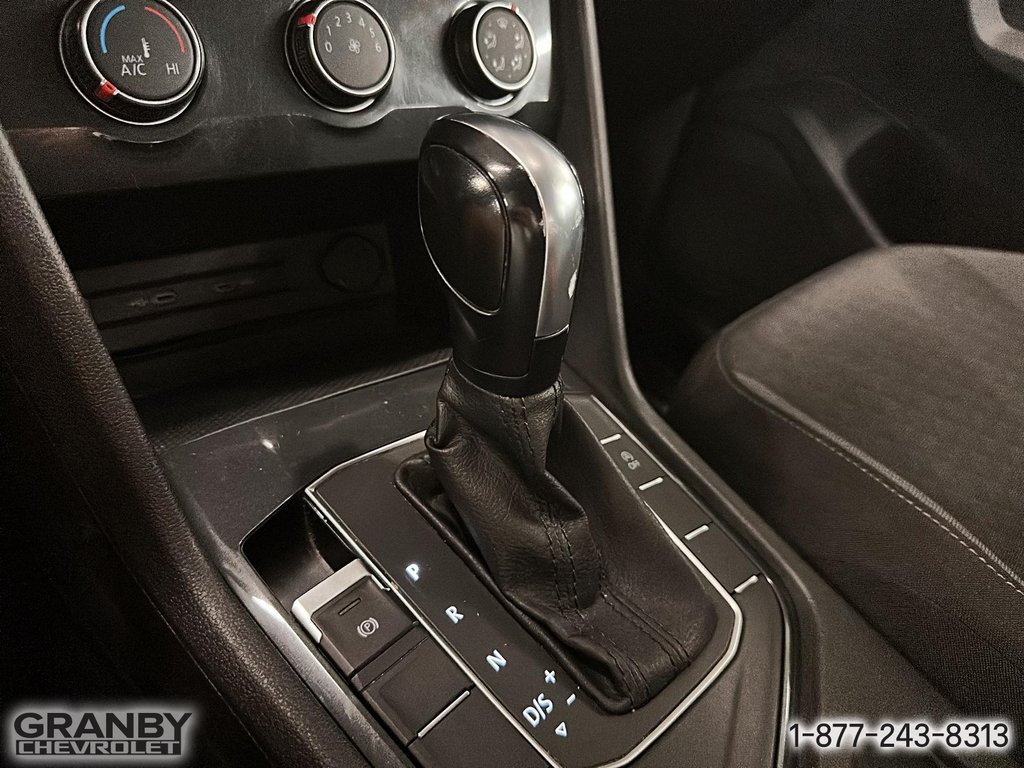 2020 Volkswagen Tiguan Trendline in Granby, Quebec - 18 - w1024h768px
