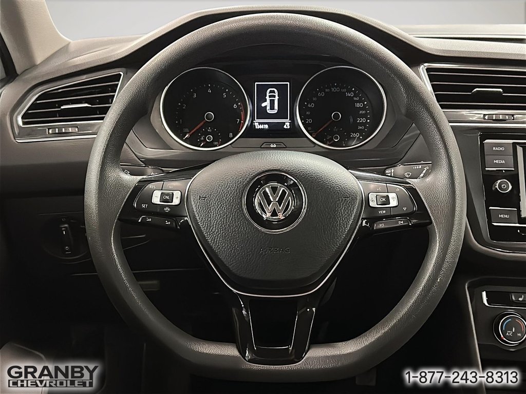 2020 Volkswagen Tiguan Trendline in Granby, Quebec - 15 - w1024h768px