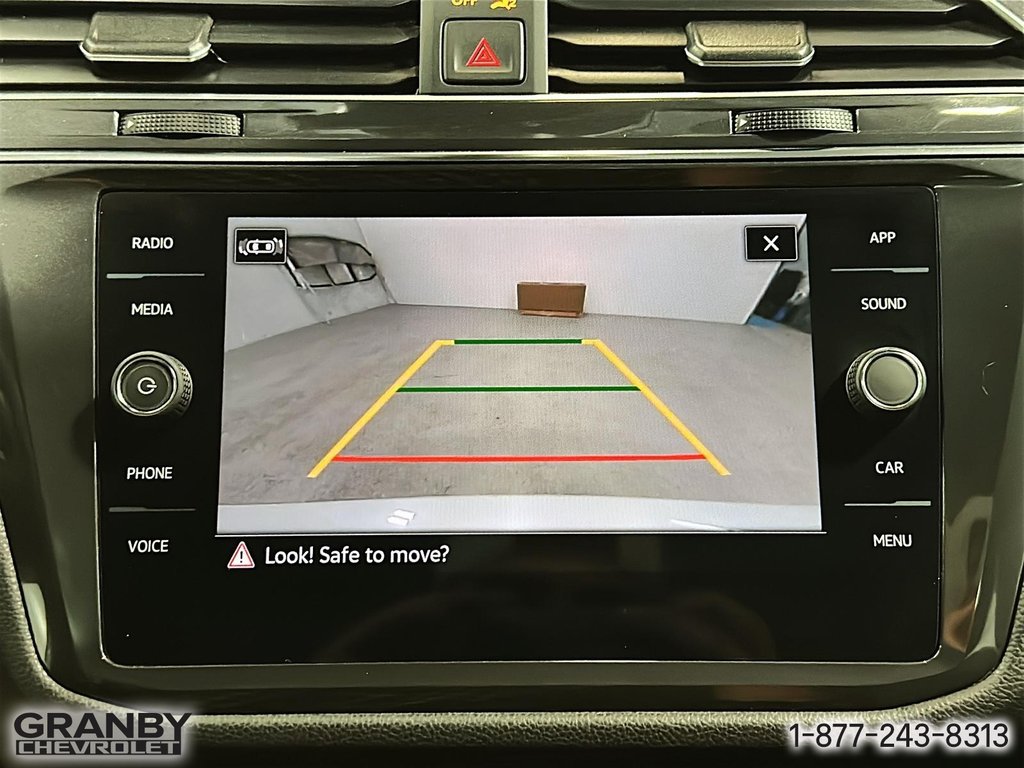 Volkswagen Tiguan Comfortline R-Line Black Edition 2022 à Granby, Québec - 23 - w1024h768px