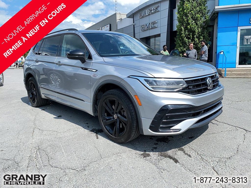Volkswagen Tiguan Comfortline R-Line Black Edition 2023 à Granby, Québec - 3 - w1024h768px