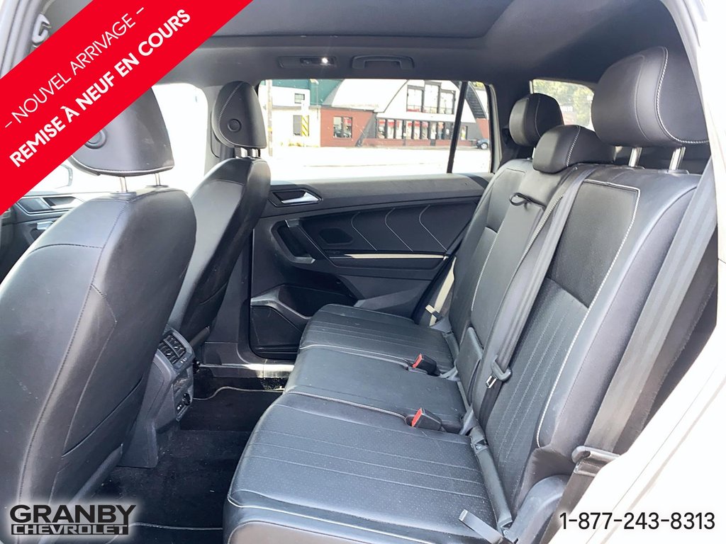 Volkswagen Tiguan Comfortline R-Line Black Edition 2023 à Granby, Québec - 9 - w1024h768px