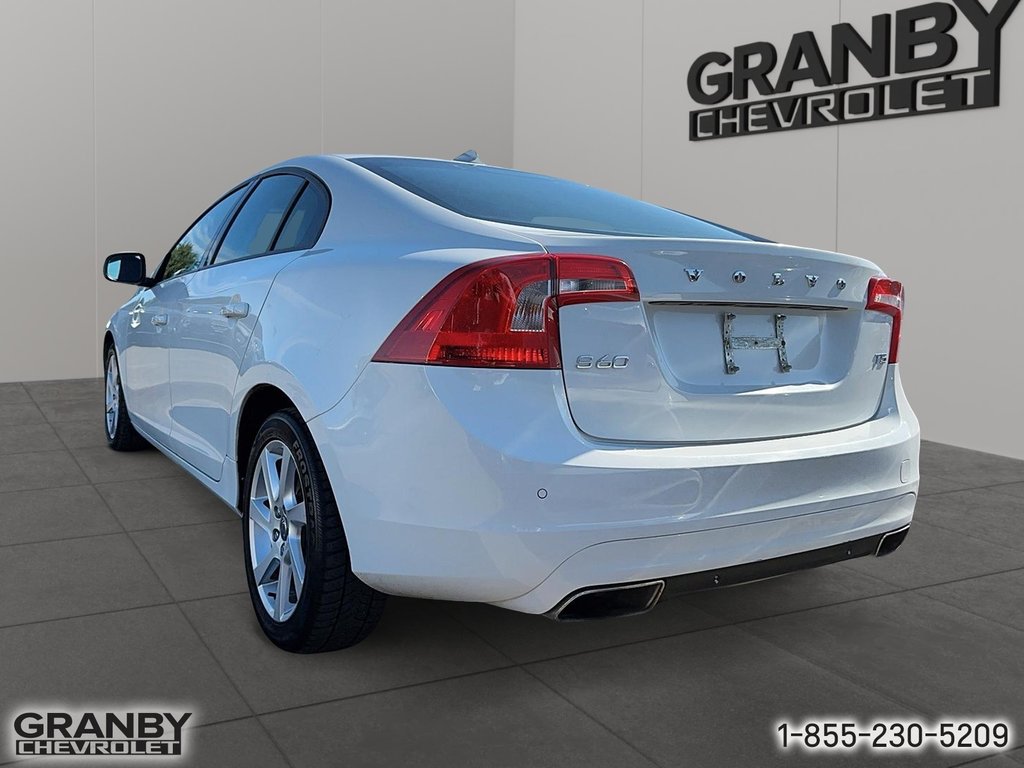 Volvo S60  2015 à Granby, Québec - 3 - w1024h768px