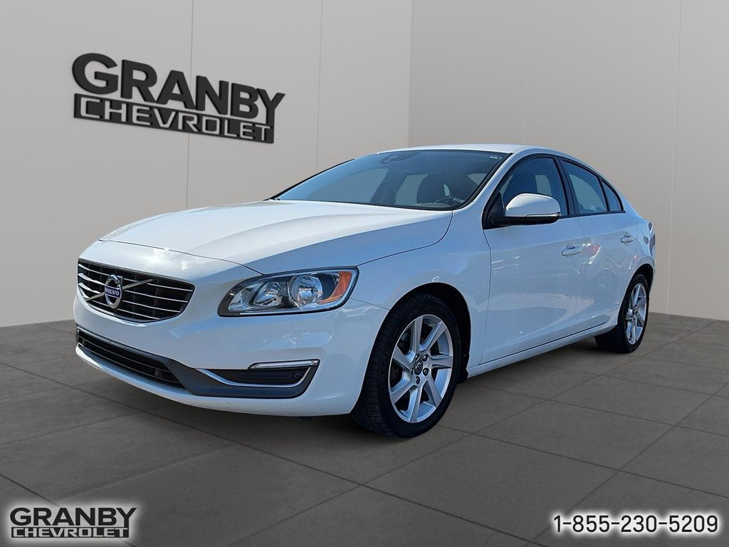 2015 Volvo S60 in Granby, Quebec - 1 - w1024h768px