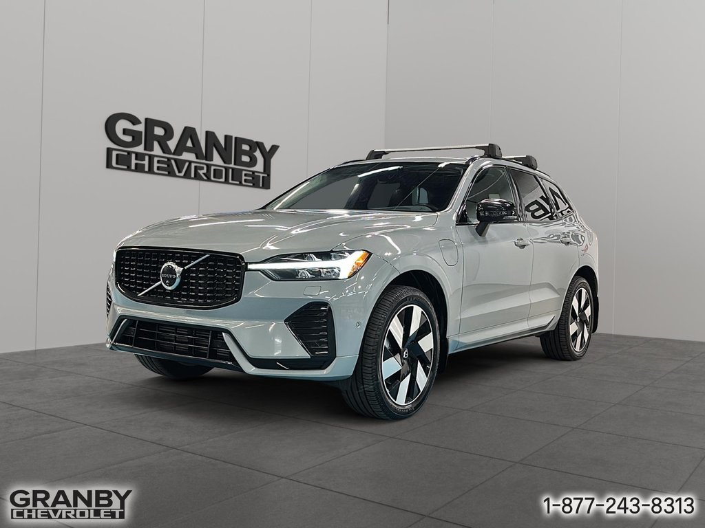 Volvo XC60 Recharge Plus Dark Theme 2024 à Granby, Québec - 1 - w1024h768px
