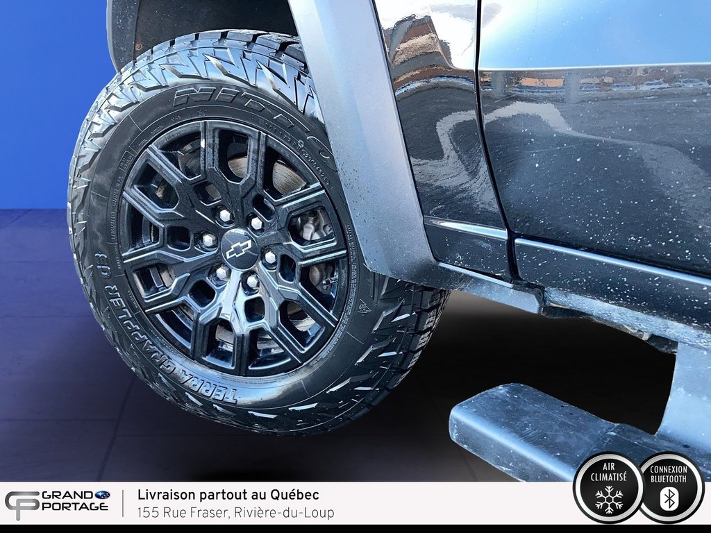 Chevrolet Colorado Trail Boss, boîte automatique à 4 roues motrices 2023 à Rivière-du-loup, Québec - 9 - w1024h768px