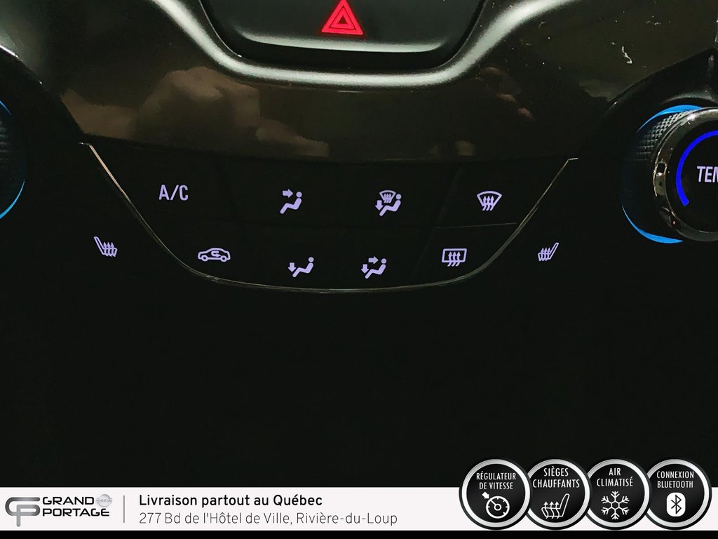 Chevrolet Cruze LT Turbo, boîte automatique à traction avant 2017 à Rivière-du-loup, Québec - 20 - w1024h768px
