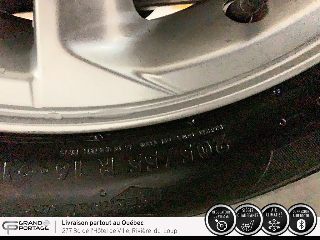 Chevrolet Cruze LT Turbo, boîte automatique à traction avant 2017 à Rivière-du-loup, Québec - 21 - w1024h768px