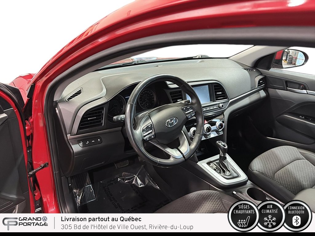 Hyundai Elantra Luxury, CVT à traction avant 2020 à Rivière-du-loup, Québec - 21 - w1024h768px