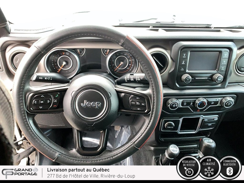 Jeep Wrangler Unlimited Sport, boîte automatique à 4 roues motrices 2018 à Rivière-du-loup, Québec - 15 - w1024h768px