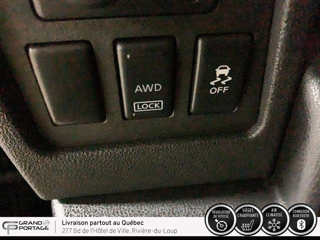 Nissan Rogue SV, CVT à traction intégrale 2012 à Rivière-du-loup, Québec - 21 - w1024h768px