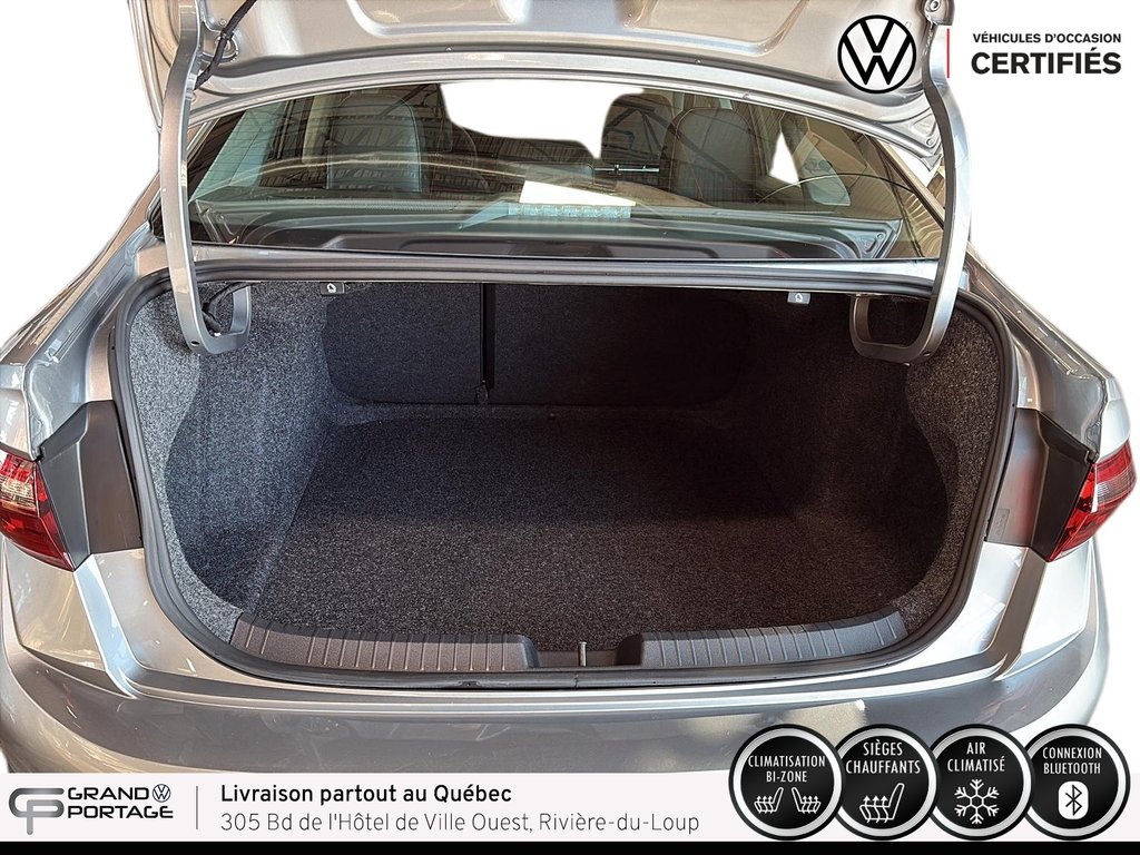 Volkswagen Jetta Highline, boîte automatique à traction avant 2024 à Rivière-du-loup, Québec - 9 - w1024h768px