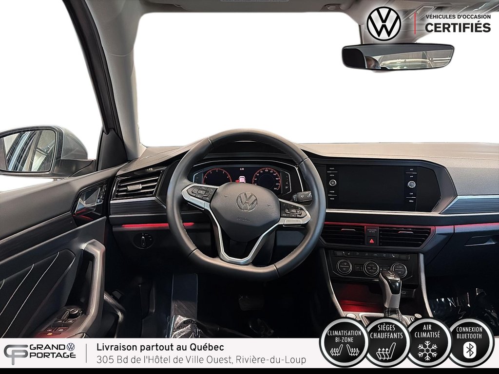 Volkswagen Jetta Highline, boîte automatique à traction avant 2024 à Rivière-du-loup, Québec - 14 - w1024h768px