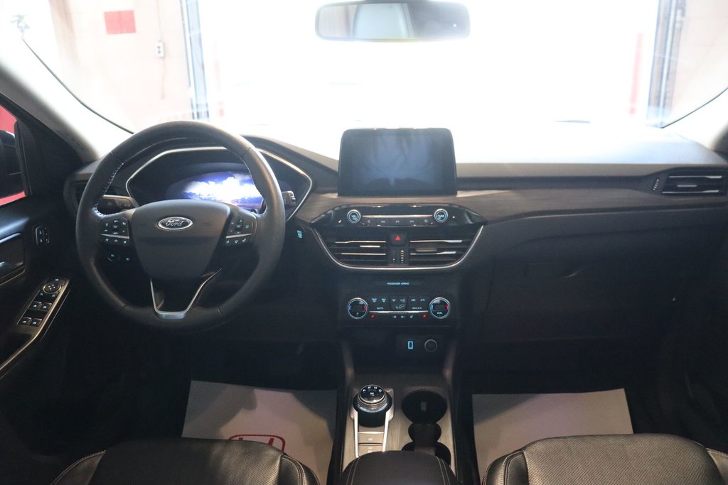 2020 Ford Escape Titanium in Sault Ste. Marie, Ontario - 10 - w1024h768px