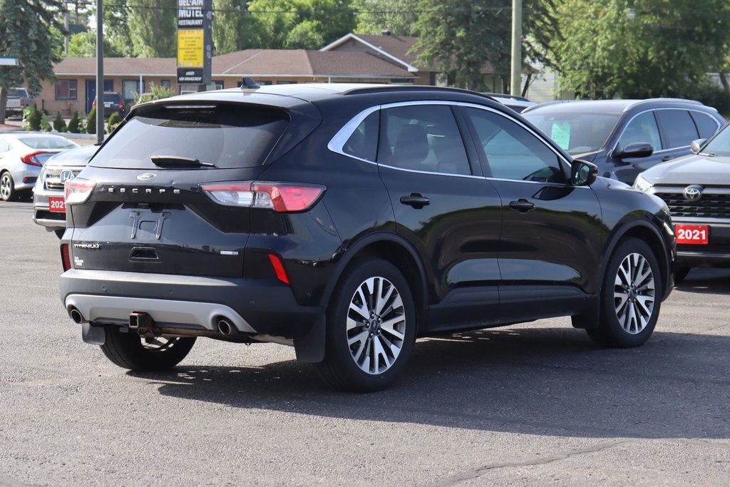 2020 Ford Escape Titanium in Sault Ste. Marie, Ontario - 4 - w1024h768px