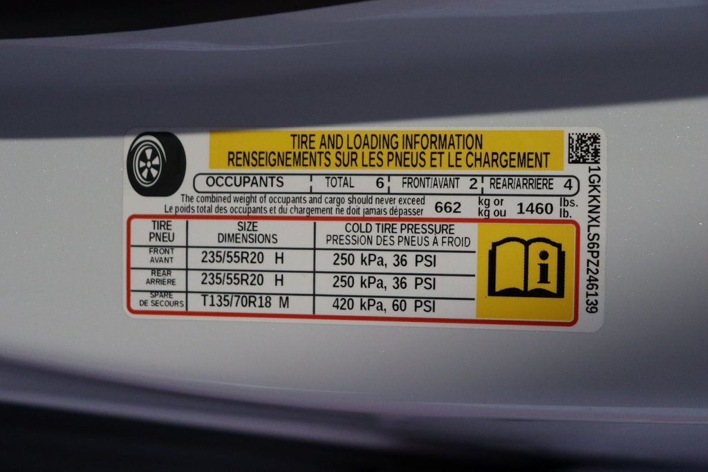 2023 GMC Acadia Denali in Sault Ste. Marie, Ontario - 29 - w1024h768px