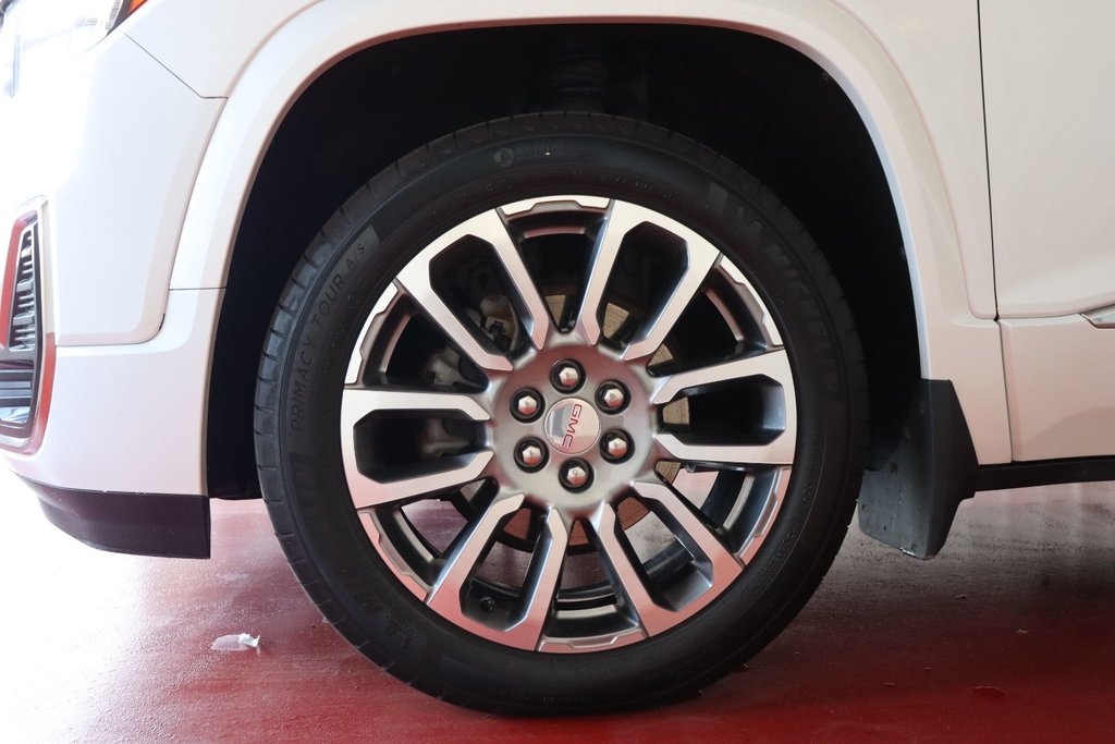 2023 GMC Acadia Denali in Sault Ste. Marie, Ontario - 33 - w1024h768px