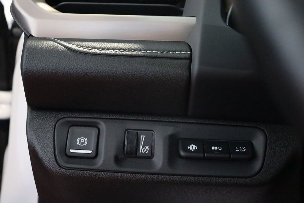 2023 GMC Acadia Denali in Sault Ste. Marie, Ontario - 20 - w1024h768px