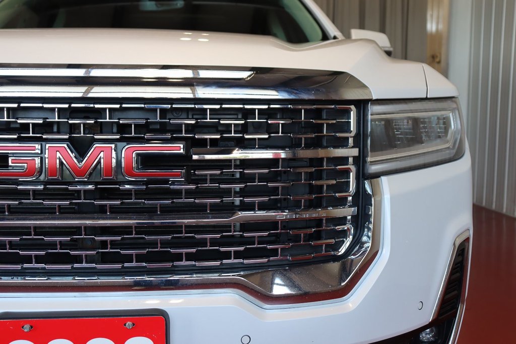 2023 GMC Acadia Denali in Sault Ste. Marie, Ontario - 9 - w1024h768px