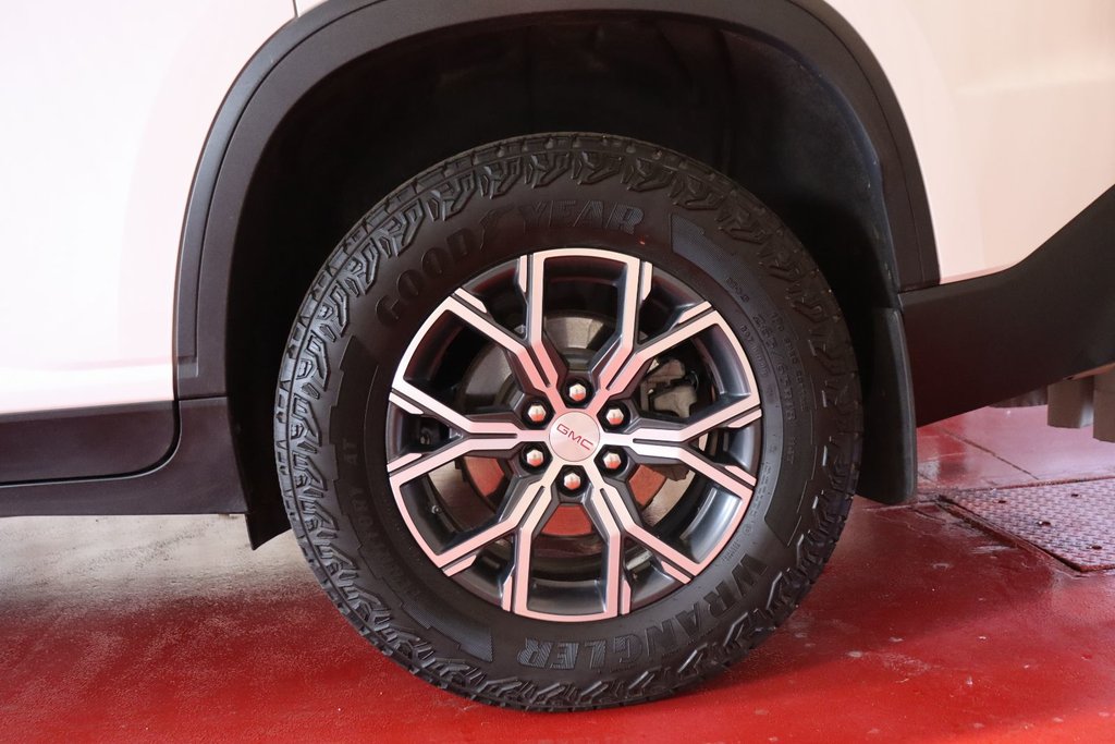 GMC Acadia AT4 2024 à Sault Ste. Marie, Ontario - 33 - w1024h768px