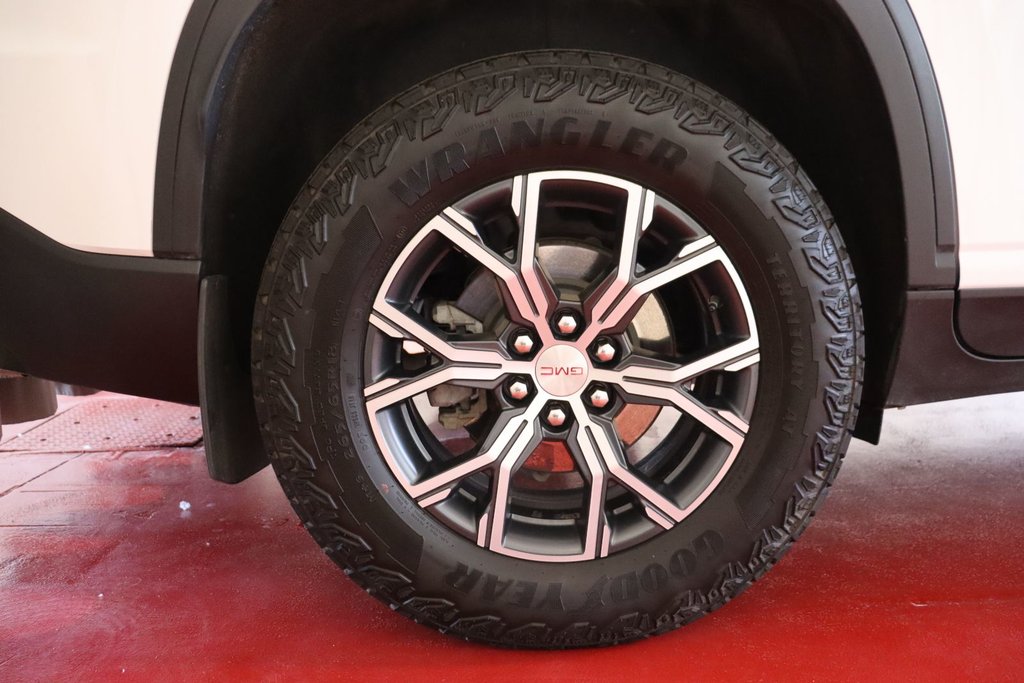 GMC Acadia AT4 2024 à Sault Ste. Marie, Ontario - 35 - w1024h768px
