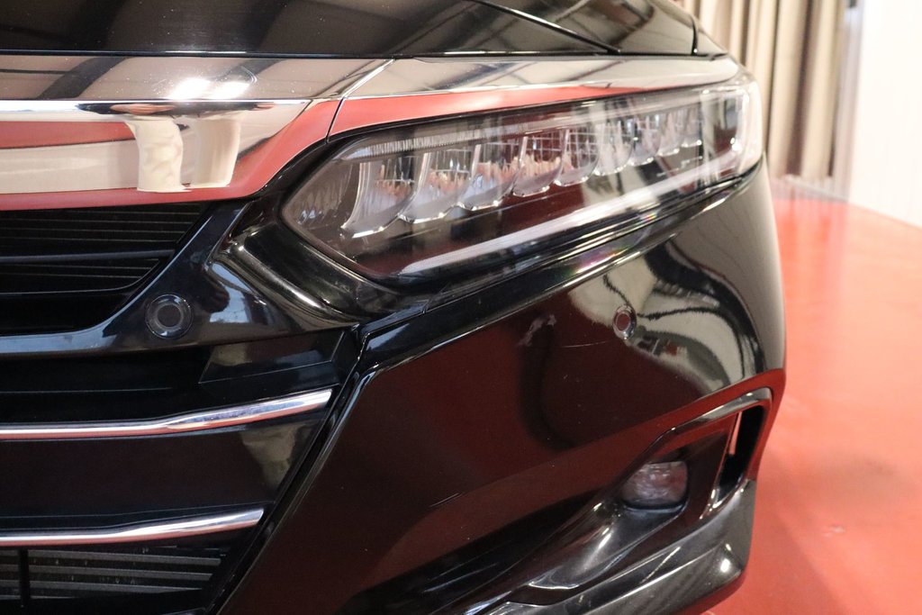 2021 Honda Accord Sedan Touring 2.0 in Sault Ste. Marie, Ontario - 9 - w1024h768px