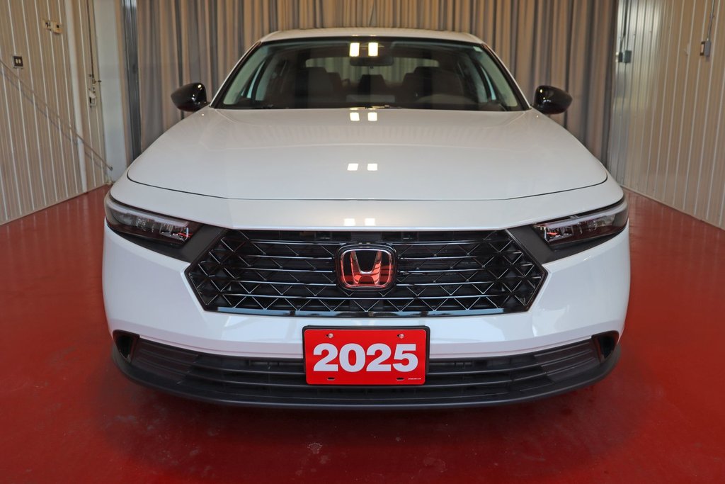 Honda Accord Sedan SE 2025 à Sault Ste. Marie, Ontario - 2 - w1024h768px