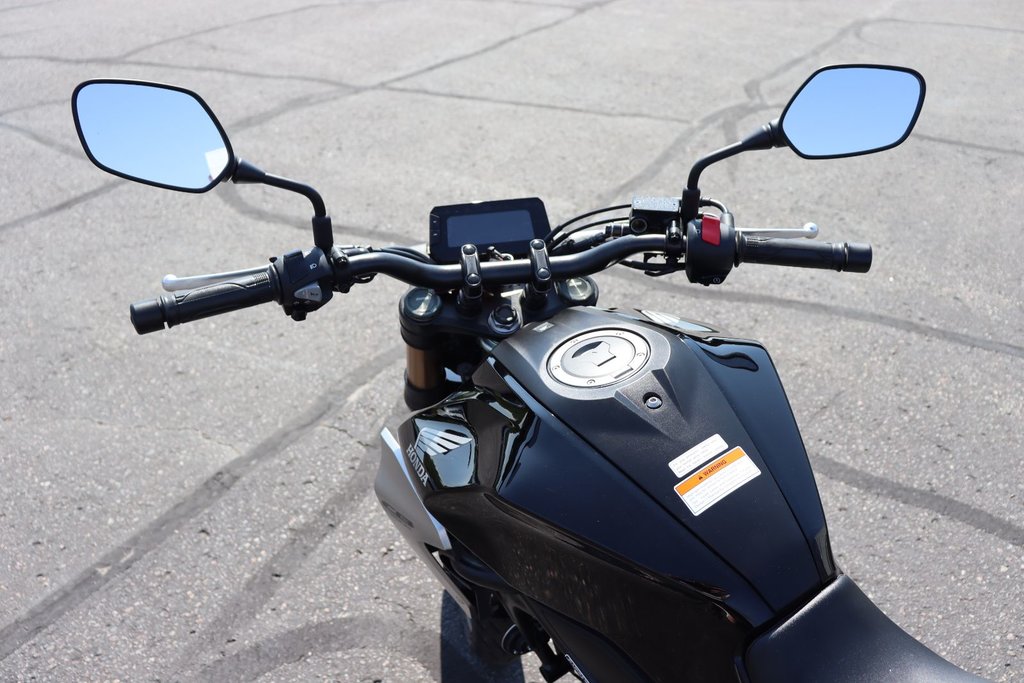 2022 Honda CB300R ABS in Sault Ste. Marie, Ontario - 8 - w1024h768px