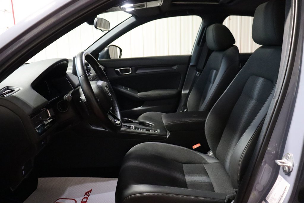 2024 Honda Civic Hatchback Sport in Sault Ste. Marie, Ontario - 11 - w1024h768px
