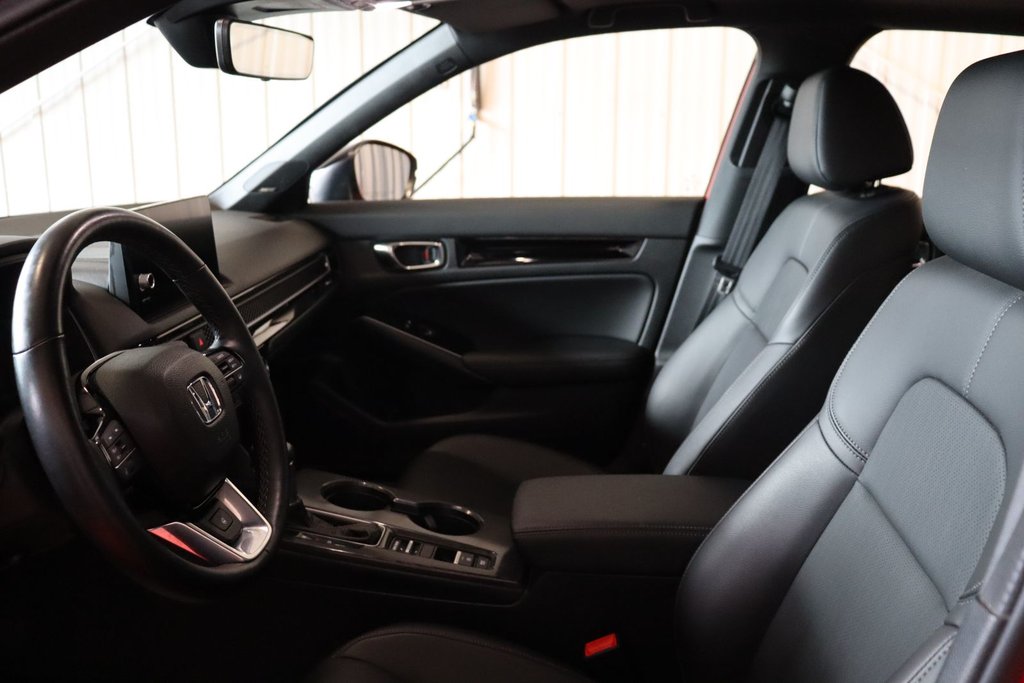 2025 Honda Civic Sedan Hybrid in Sault Ste. Marie, Ontario - 11 - w1024h768px