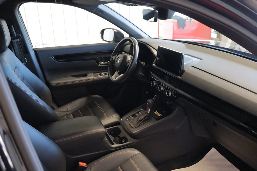 Honda CR-V Hybrid Touring 2023 à Sault Ste. Marie, Ontario - 15 - w1024h768px