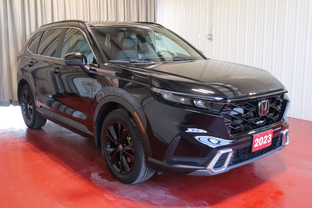 Honda CR-V Hybrid Touring 2023 à Sault Ste. Marie, Ontario - 3 - w1024h768px