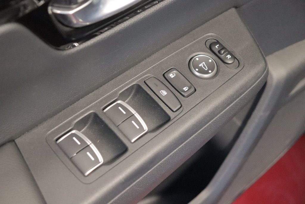 Honda CR-V Hybrid Touring 2023 à Sault Ste. Marie, Ontario - 16 - w1024h768px