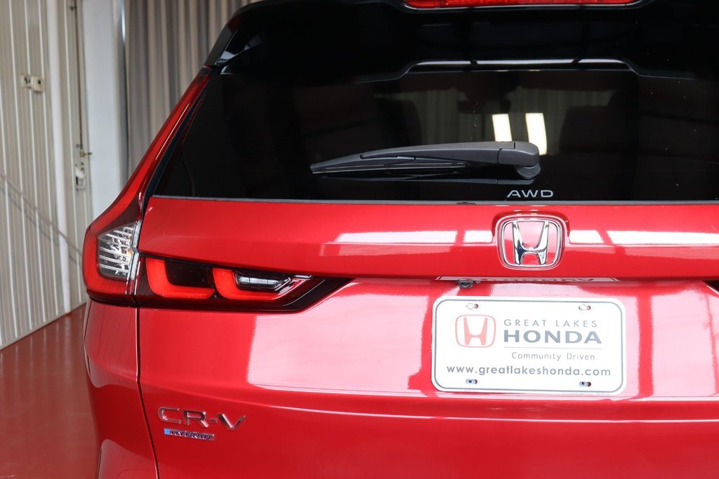 2024 Honda CR-V Hybrid Touring in Sault Ste. Marie, Ontario - 9 - w1024h768px