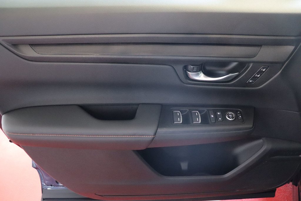 2024 Honda CR-V Hybrid EX-L in Sault Ste. Marie, Ontario - 17 - w1024h768px