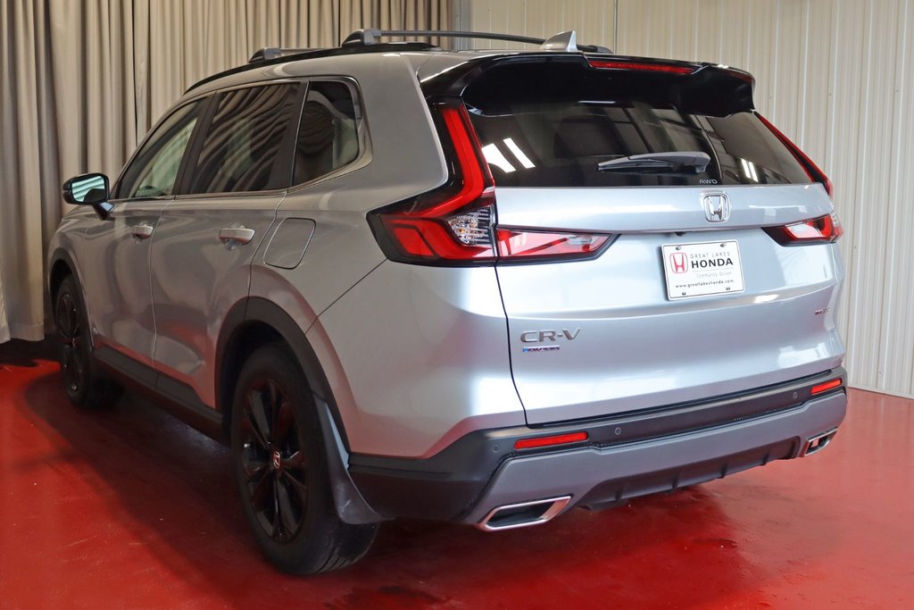 2025 Honda CR-V Hybrid Touring in Sault Ste. Marie, Ontario - 7 - w1024h768px