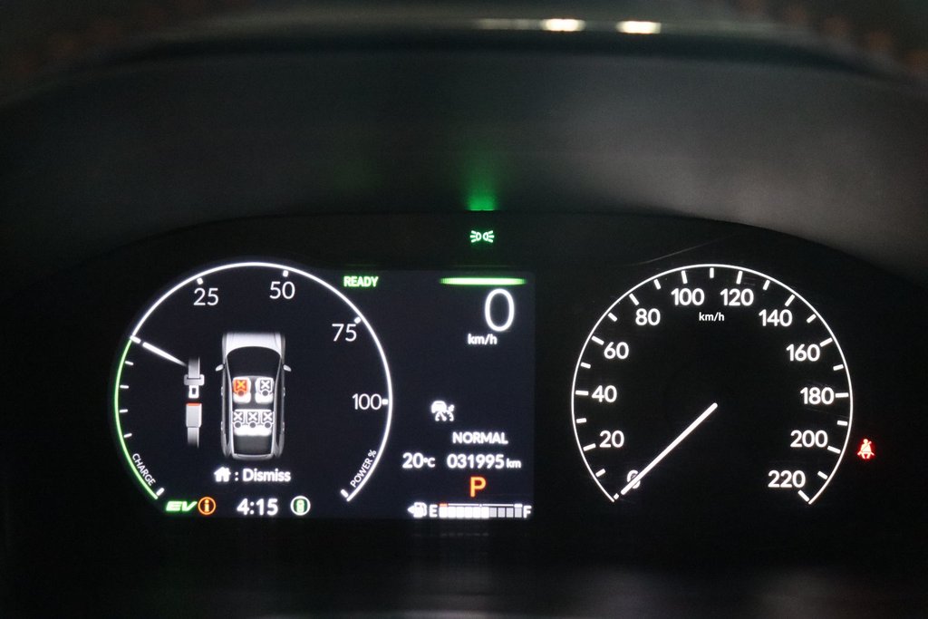 2025 Honda CR-V Hybrid Touring in Sault Ste. Marie, Ontario - 22 - w1024h768px