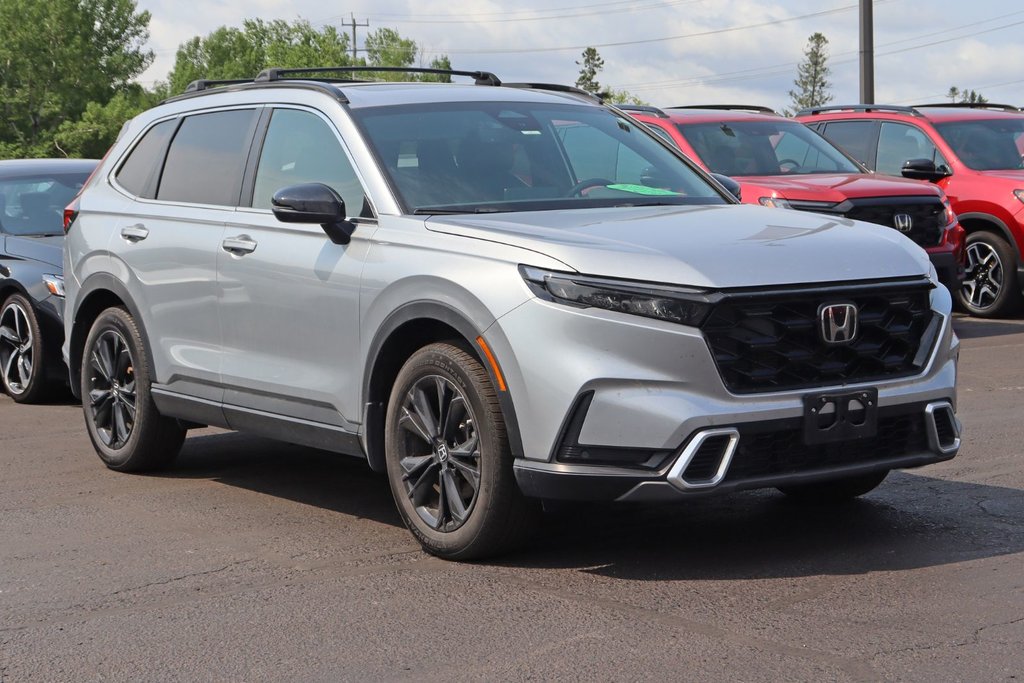 2025 Honda CR-V Hybrid Touring in Sault Ste. Marie, Ontario - 3 - w1024h768px