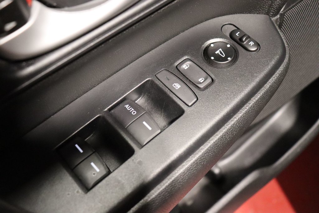 2020 Honda CR-V LX in Sault Ste. Marie, Ontario - 18 - w1024h768px